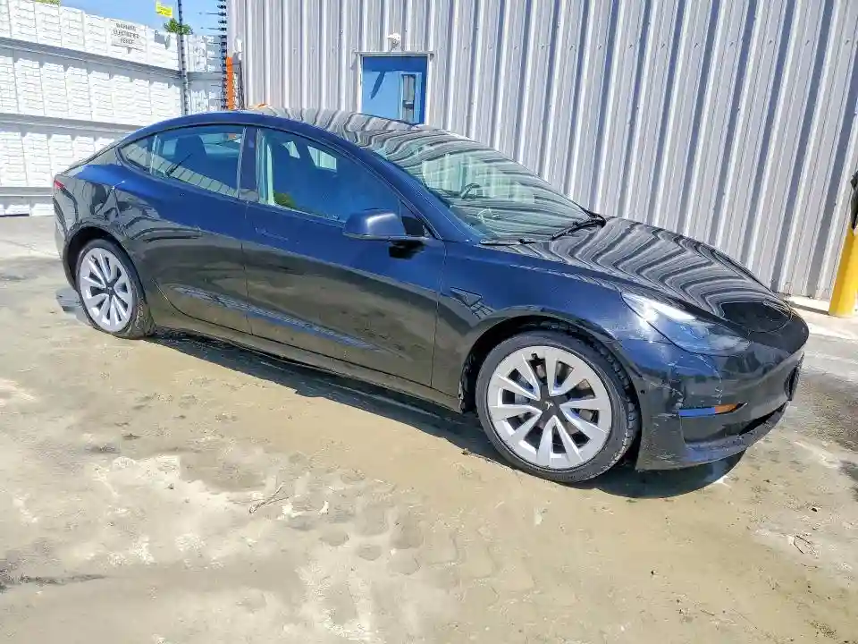 5YJ3E1EAXNF188623 2022 TESLA MODEL 3-3