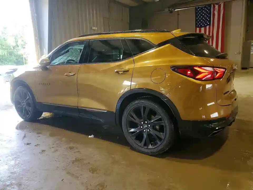 3GNKBJRS5KS573850 2019 CHEVROLET BLAZER-1