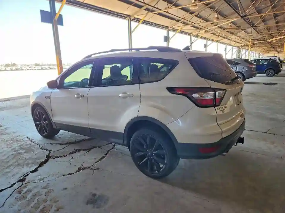 1FMCU0HDXJUD05486 2018 FORD ESCAPE-1