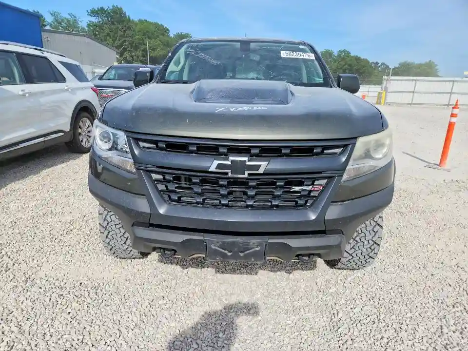 1GCGTEEN8J1199799 2018 CHEVROLET COLORADO-4