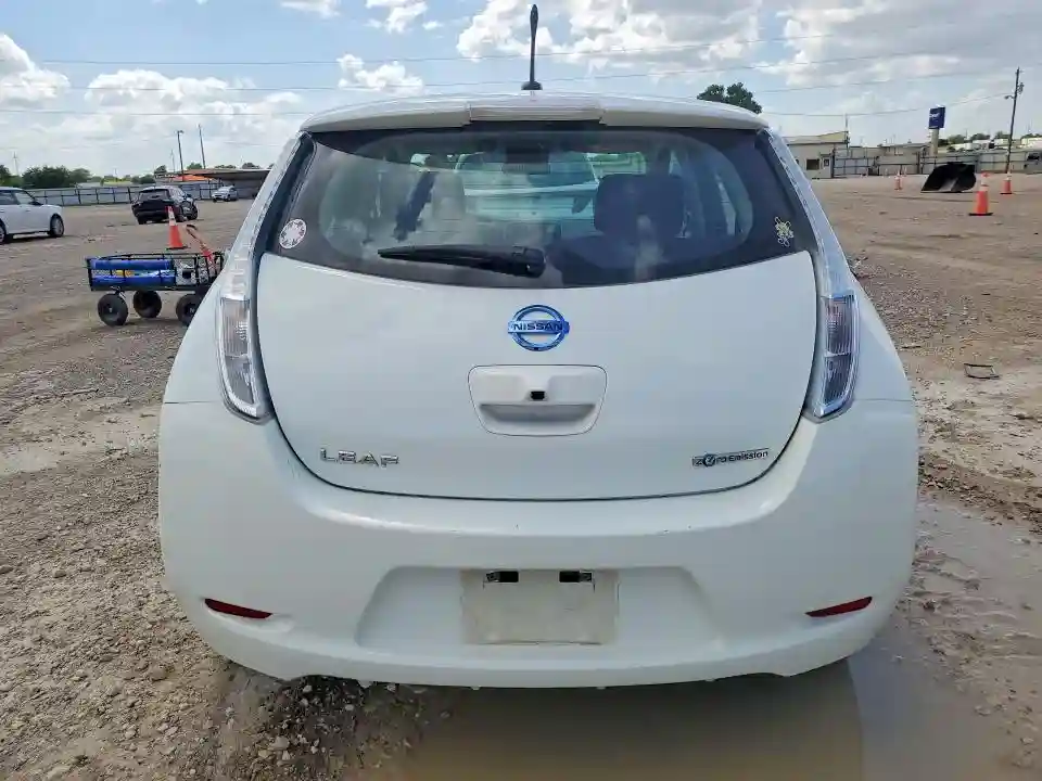 1N4AZ0CP2EC332763 2014 NISSAN LEAF-5