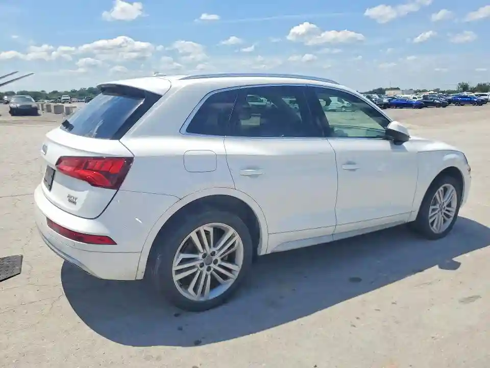 WA1BNAFYXJ2005719 2018 AUDI Q5-2
