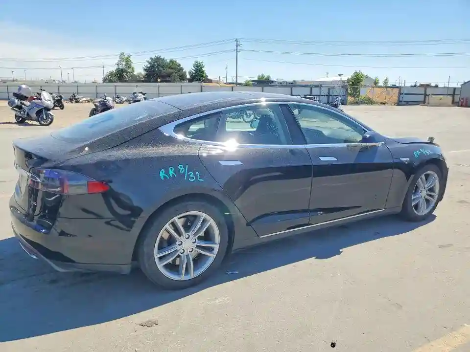 5YJSA1H12EFP35855 2014 TESLA MODEL S-2