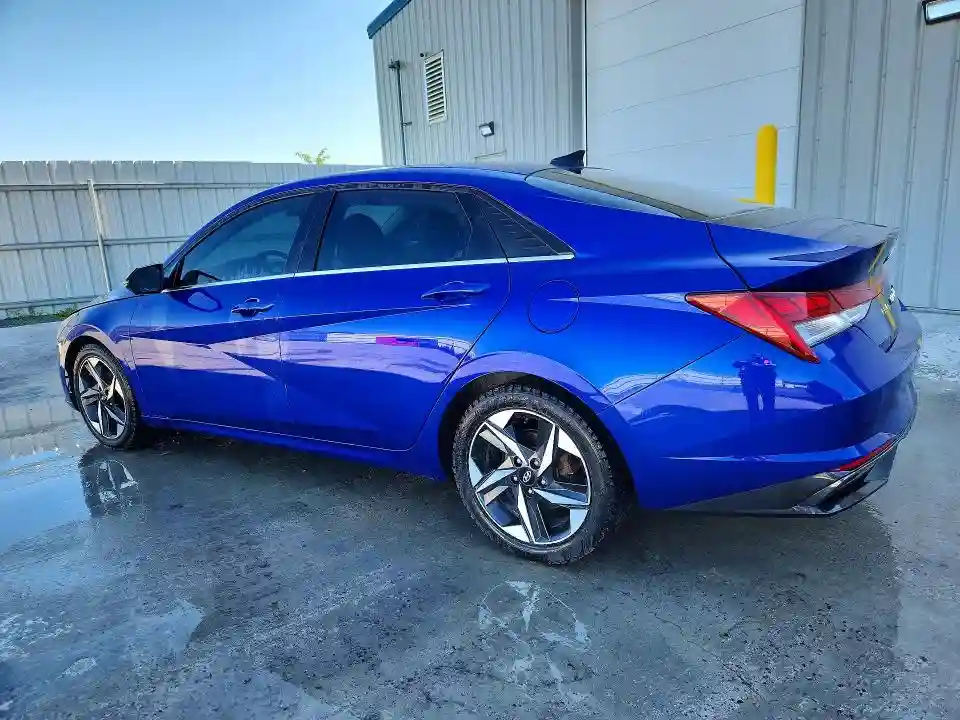 KMHLN4AGXNU332427 2022 HYUNDAI ELANTRA-1