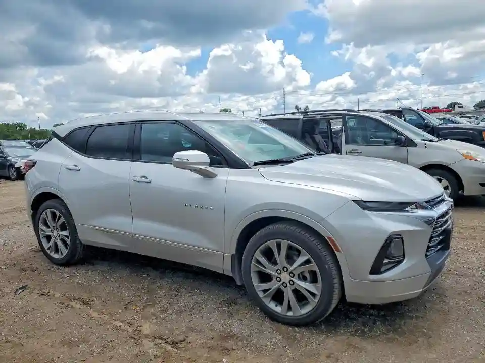 3GNKBKRS7KS704301 2019 CHEVROLET BLAZER-3