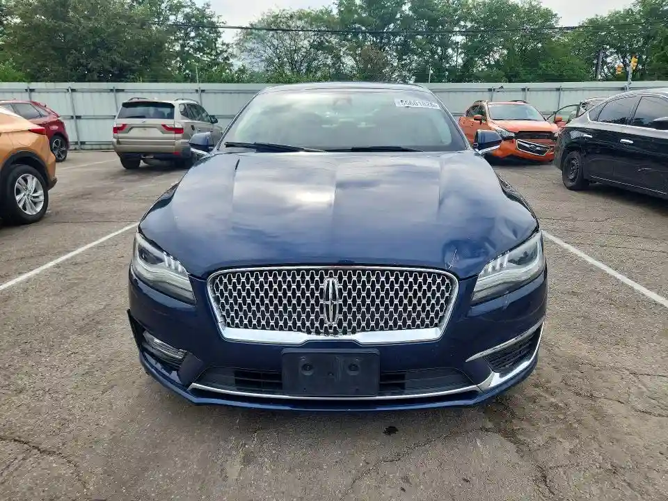 3LN6L5F93HR602113 2017 LINCOLN MKZ-4