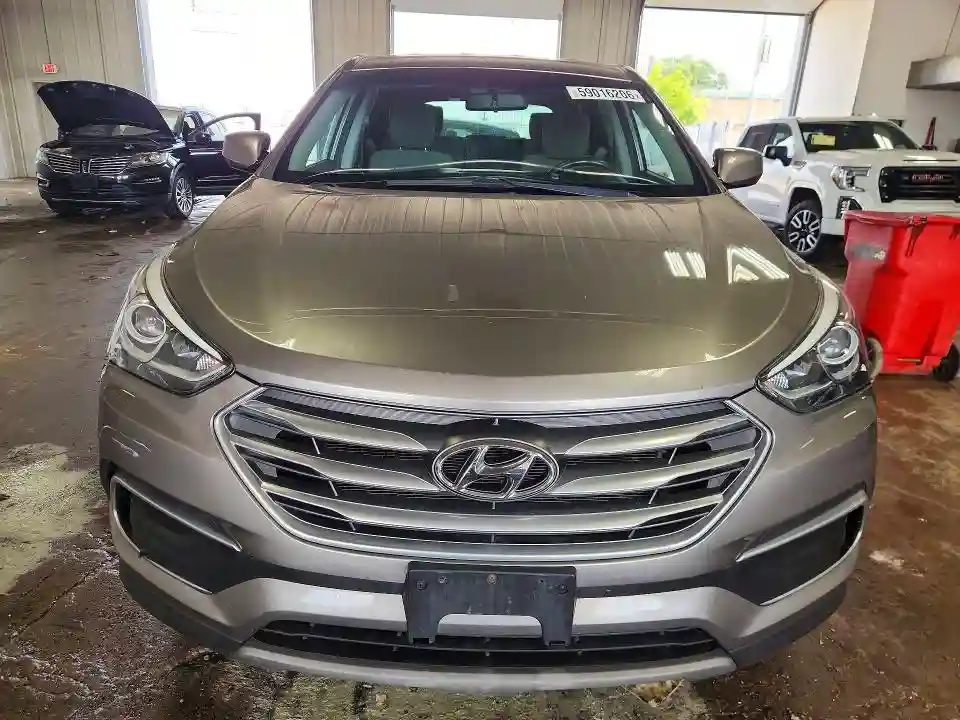5XYZT3LB6JG556547 2018 HYUNDAI SANTA FE-4