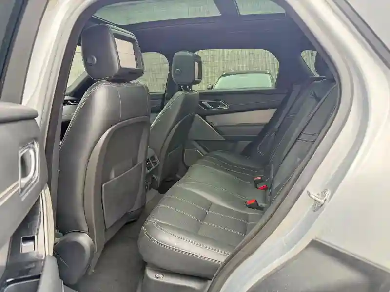 SALYM2RV0JA706519 2018 LAND ROVER RANGEROVER-5