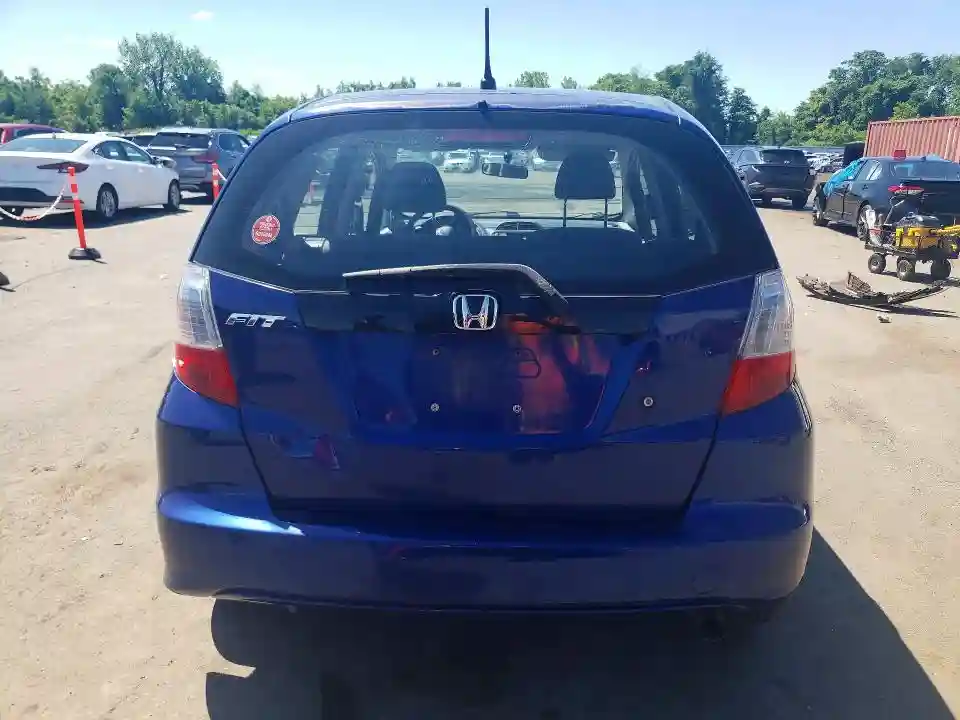 JHMGE8H24AS013312 2010 HONDA FIT-5