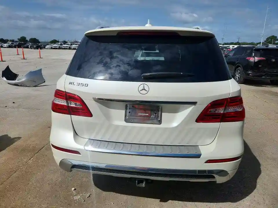 4JGDA5JB5EA428218 2014 MERCEDES-BENZ M-CLASS-5