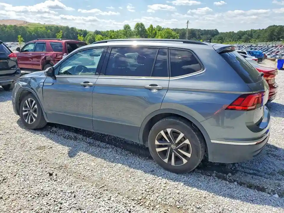 3VVRB7AX1RM032702 2024 VOLKSWAGEN TIGUAN-1