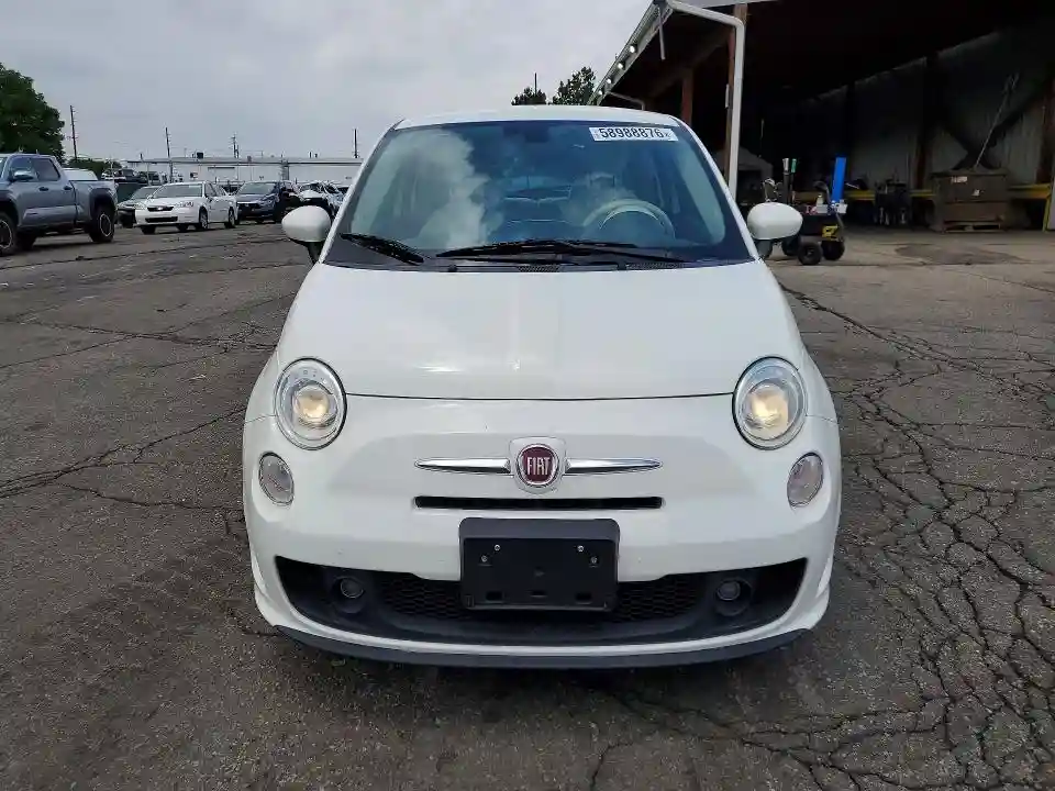 3C3CFFKH8KT859543 2019 FIAT 500-4