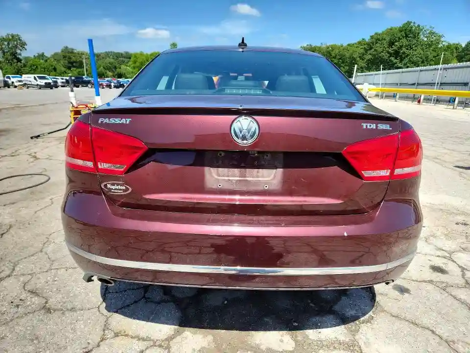1VWCN7A36EC089592 2014 VOLKSWAGEN PASSAT-5