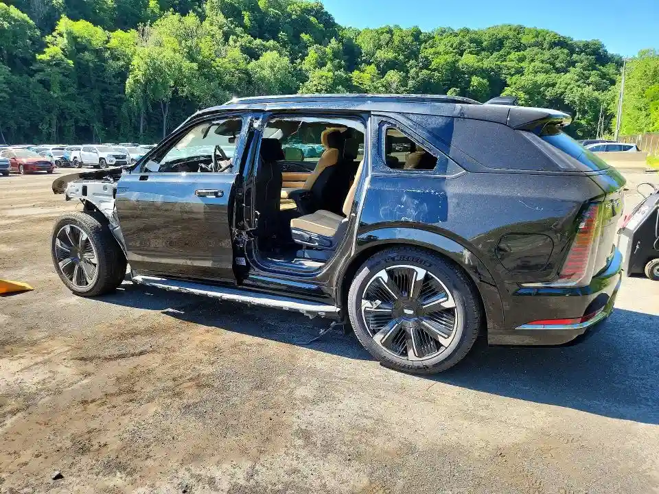 1GYTEFKL1SU100607 2025 CADILLAC ESCALADE I-1