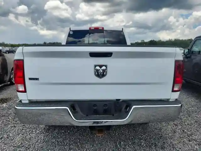 3C6TR4DT7FG520139 2015 RAM 2500-5