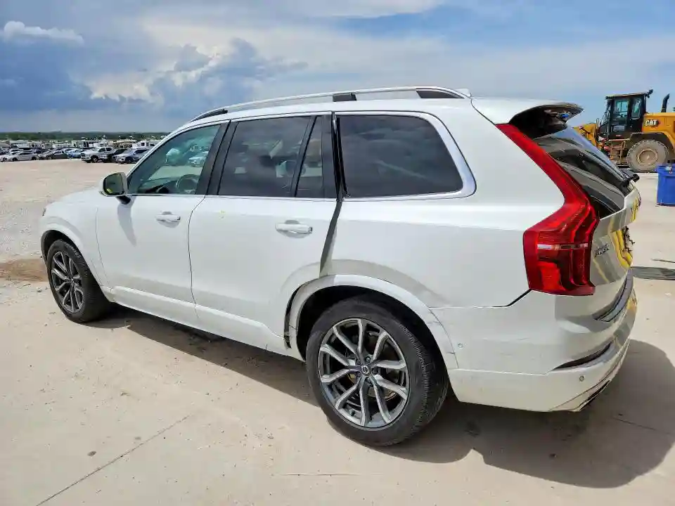 YV4A22PK9K1477392 2019 VOLVO XC90-1
