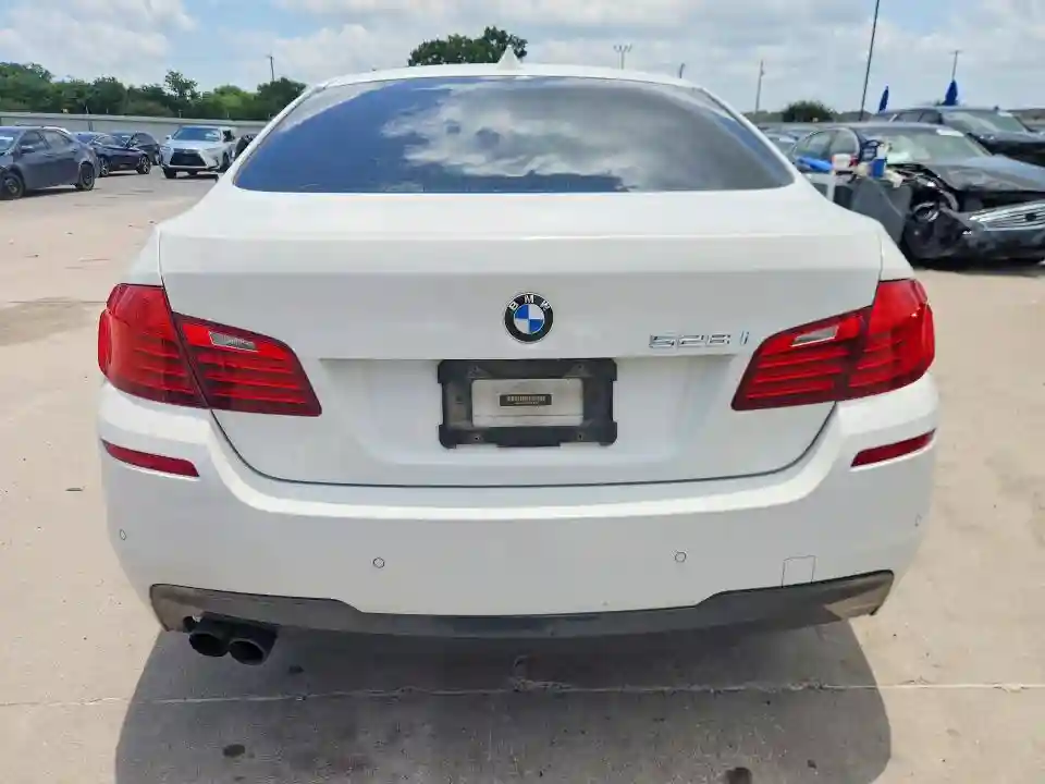 WBA5A5C5XGD529379 2016 BMW 5 SERIES-5