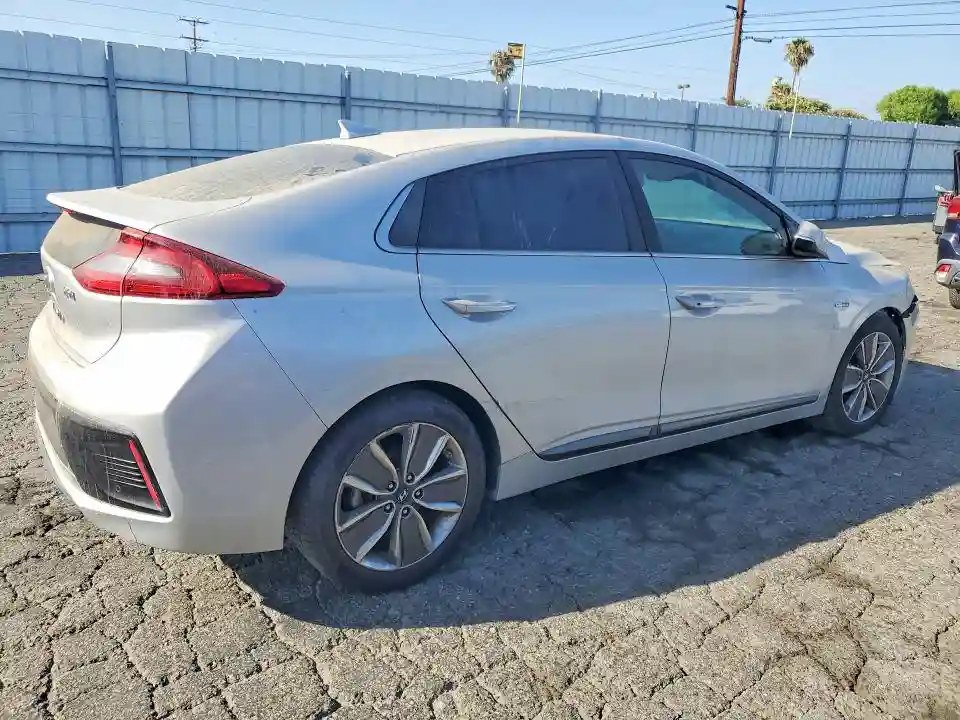 KMHC05LC9JU073812 2018 HYUNDAI IONIQ-2