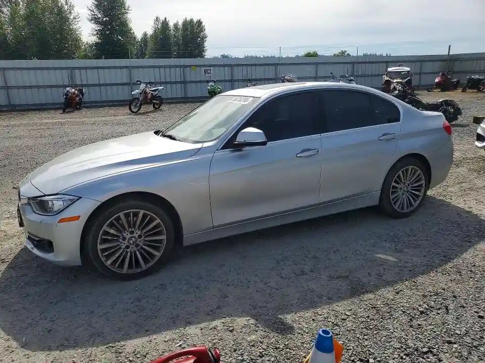 WBA3B3C50FF546932 2015 BMW 3 SERIES-0