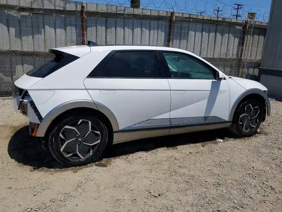 KM8KR4DE0RU318231 2024 HYUNDAI IONIQ-2