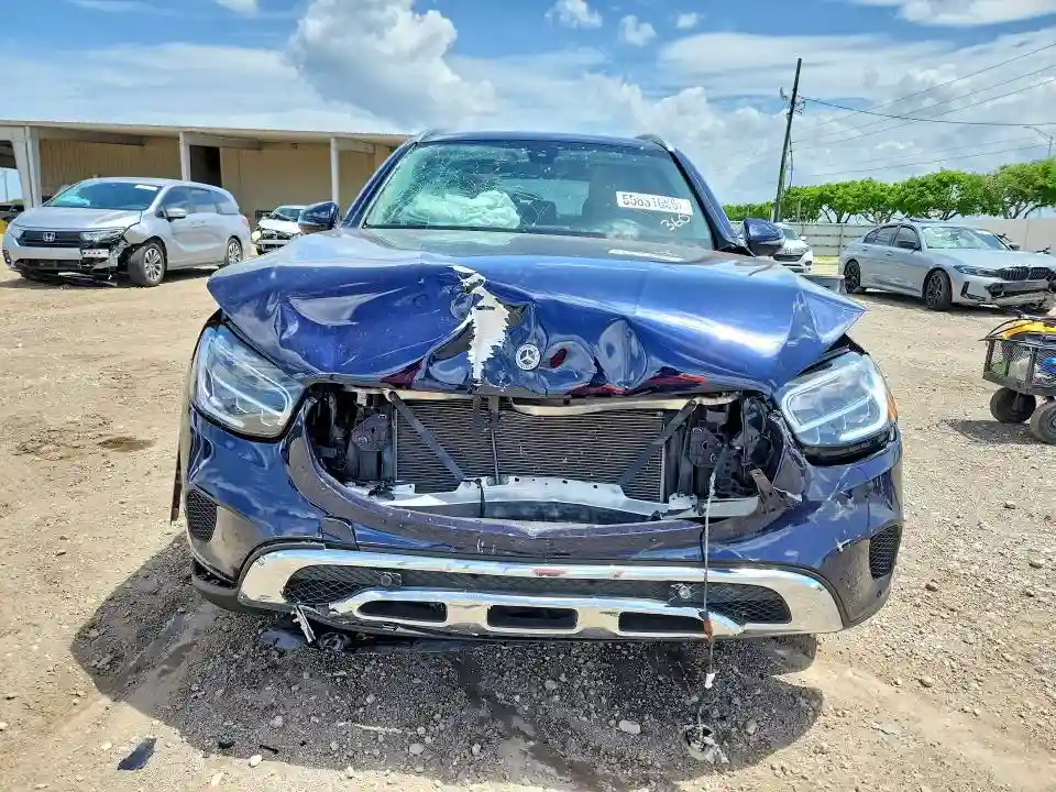 W1N0G8DB9MF889737 2021 MERCEDES-BENZ GLC-CLASS-4