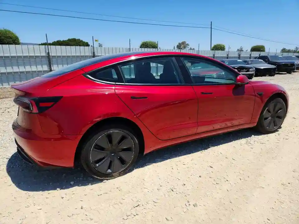 5YJ3E1EA8SF046444 2025 TESLA MODEL 3-2