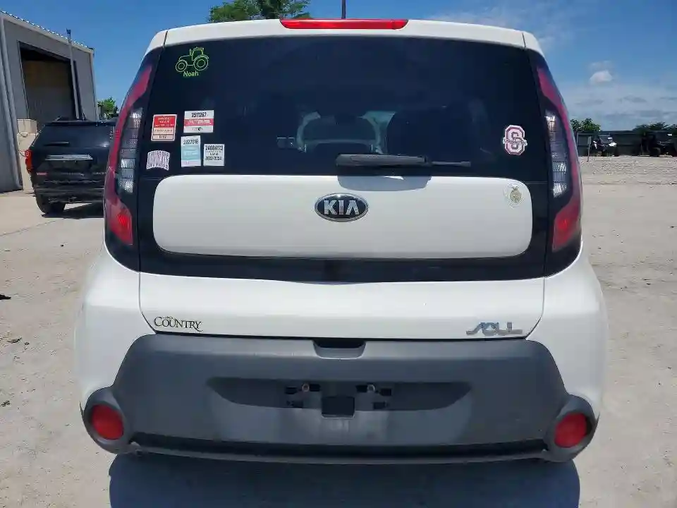 KNDJP3A57F7176751 2015 KIA SOUL-5