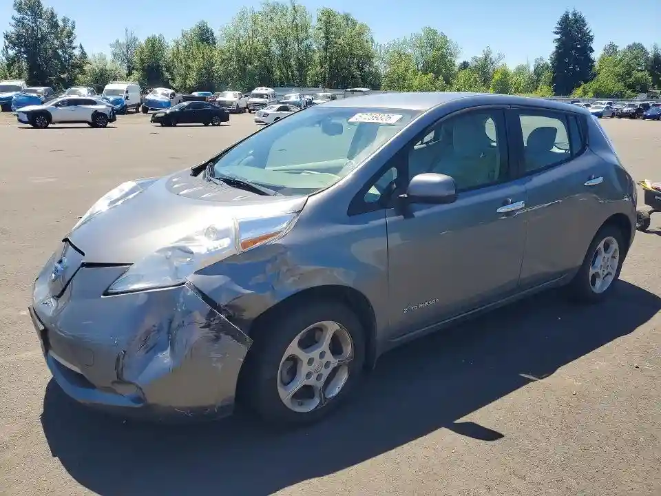 1N4AZ0CP3FC301796 2015 NISSAN LEAF-0