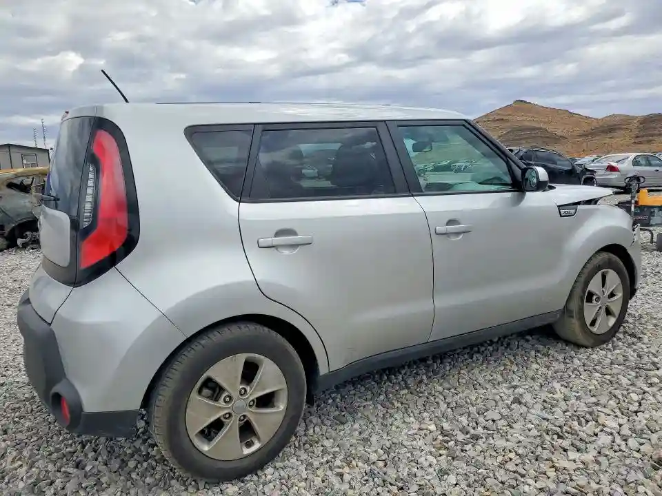 KNDJN2A20G7846616 2016 KIA SOUL-2