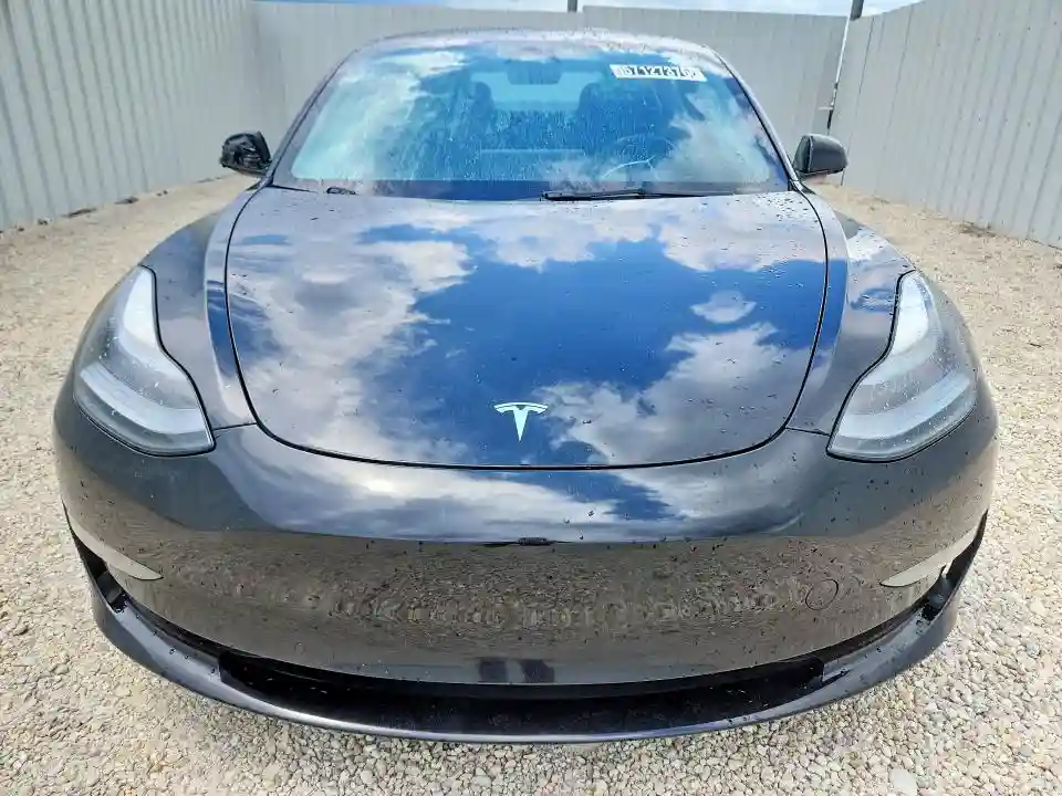 5YJ3E1EA3NF369305 2022 TESLA MODEL 3-4