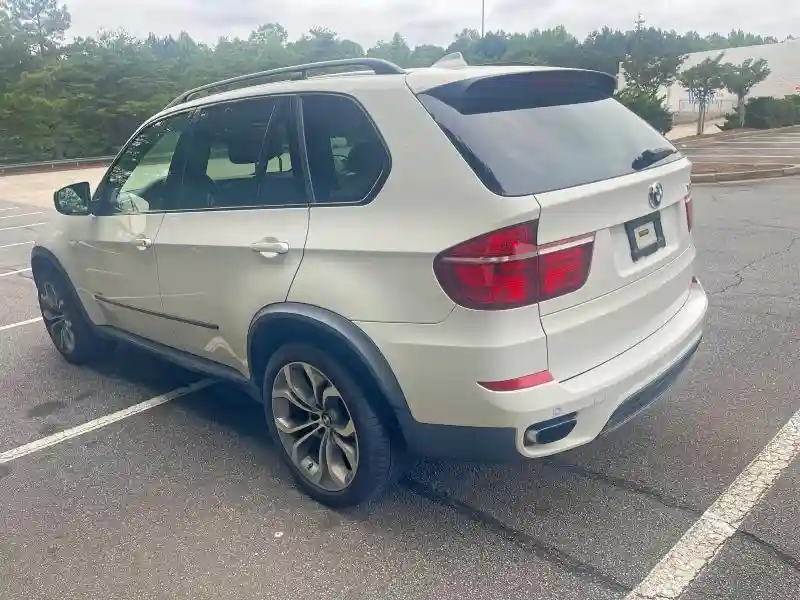 5UXZV8C52CL425283 2012 BMW X5-2