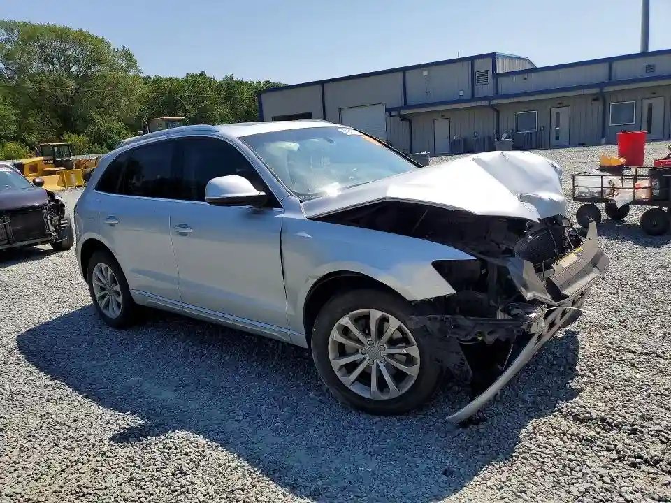 WA1CFAFP8EA047651 2014 AUDI Q5-3
