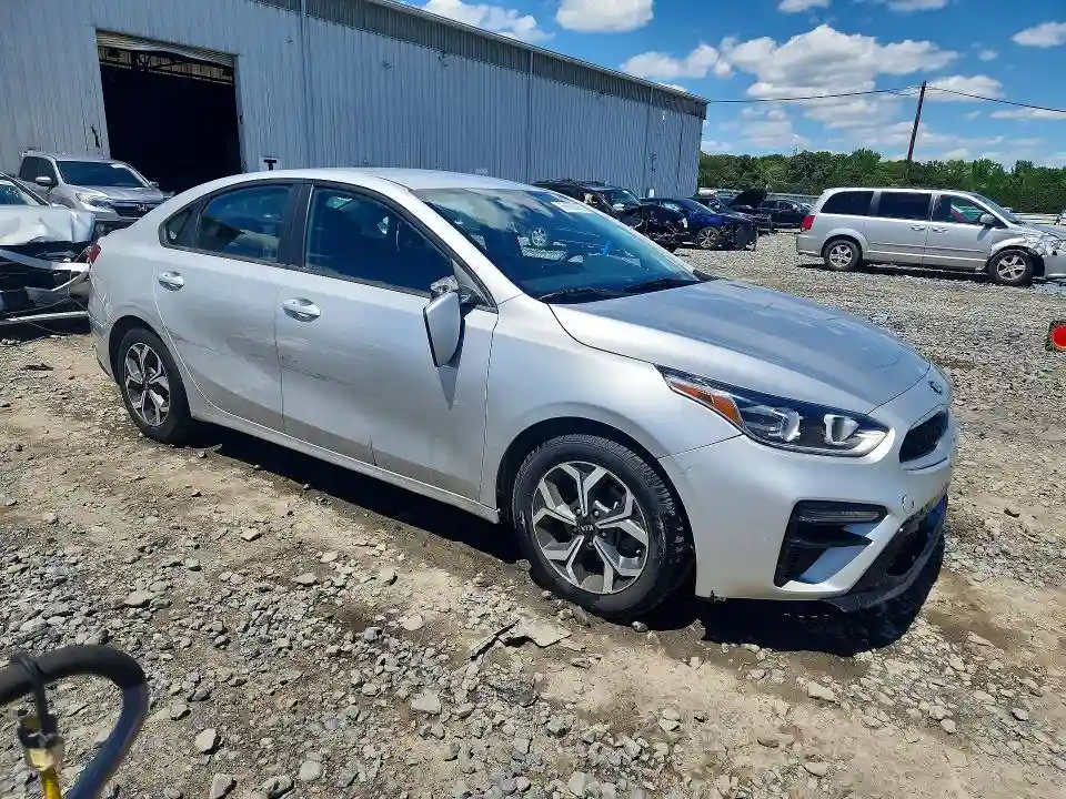 3KPF24AD9ME328530 2021 KIA FORTE-3