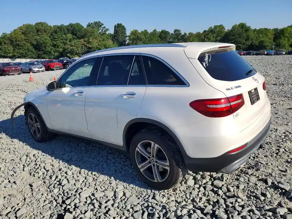 WDC0G4KB9JV015743 2018 MERCEDES-BENZ GLC-CLASS-1
