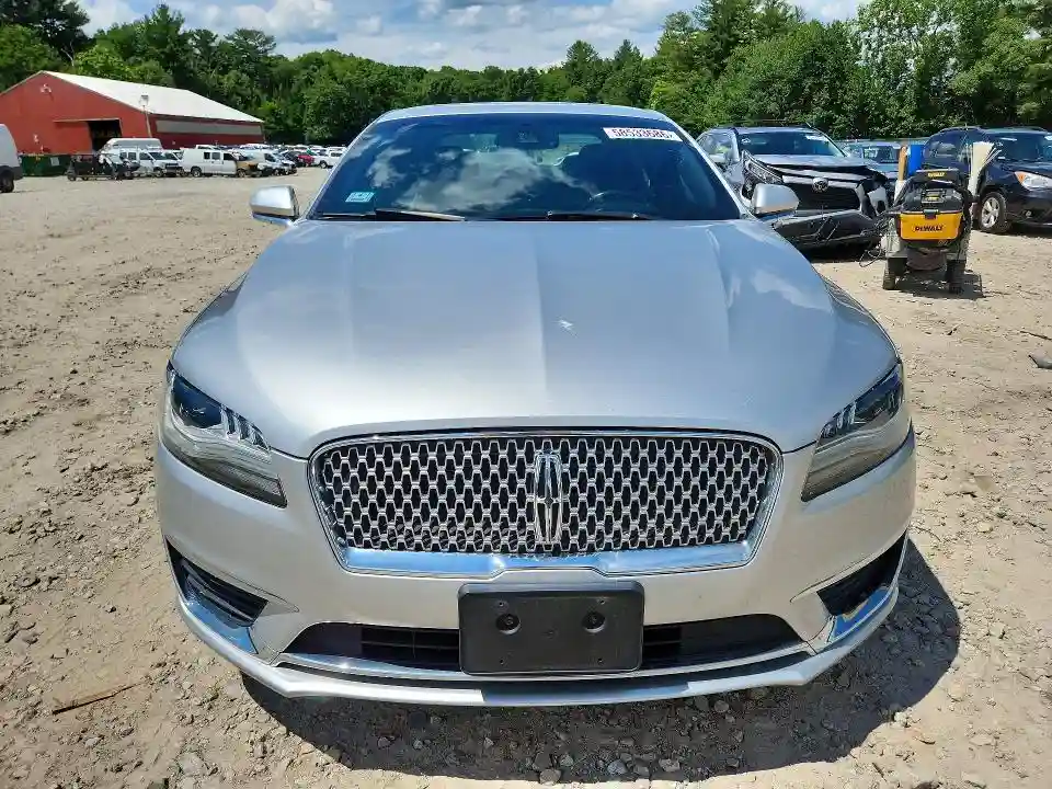 3LN6L5F90HR665864 2017 LINCOLN MKZ-4