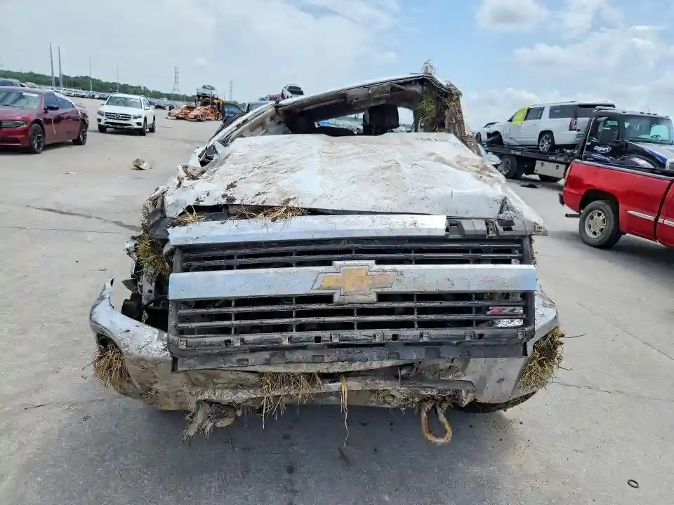 1GC1KWE82FF587369 2015 CHEVROLET SILVERADO-4
