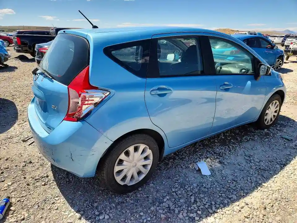 3N1CE2CP3FL371803 2015 NISSAN VERSA-2
