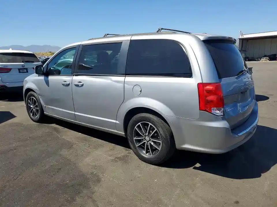 2C4RDGEG6JR283926 2018 DODGE CARAVAN-1