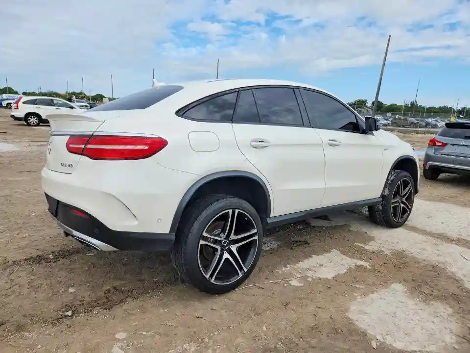4JGED6EB8HA068197 2017 MERCEDES-BENZ GLE-CLASS-2
