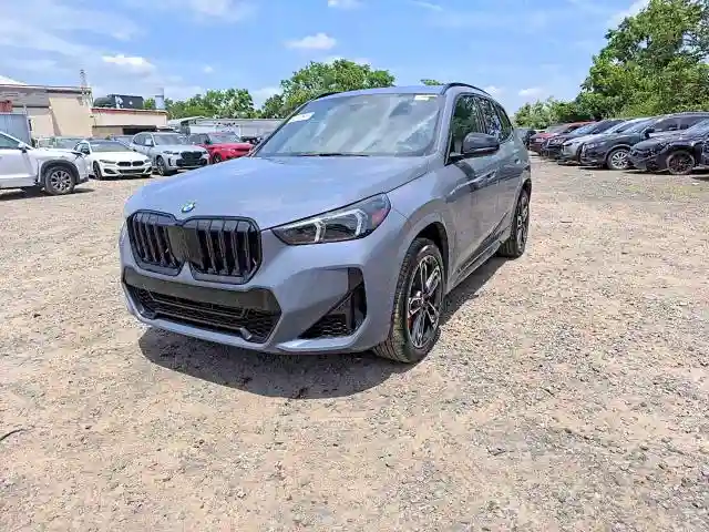 WBX73EF08T5540183 2026 BMW X1-0