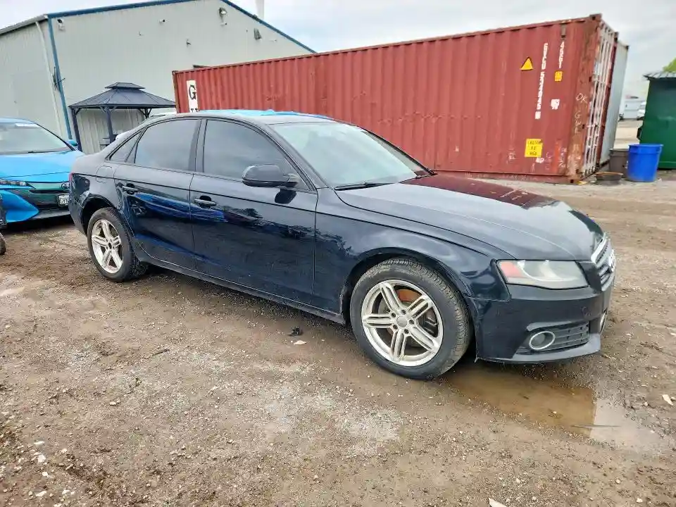 WAUBFAFL4AN016573 2010 AUDI A4-3