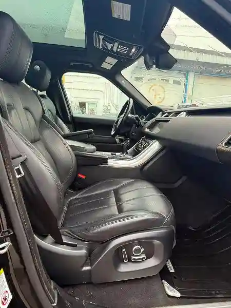 SALWR2FK9HA148327 2017 LAND ROVER RANGEROVER-4