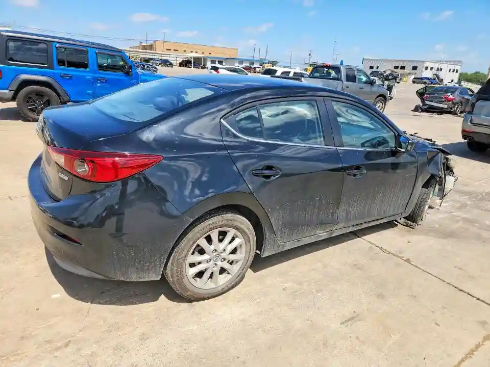 JM1BM1U73G1278261 2016 MAZDA 3-2