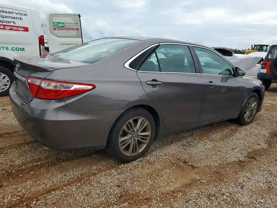 4T1BF1FK0FU057043 2015 TOYOTA CAMRY-2