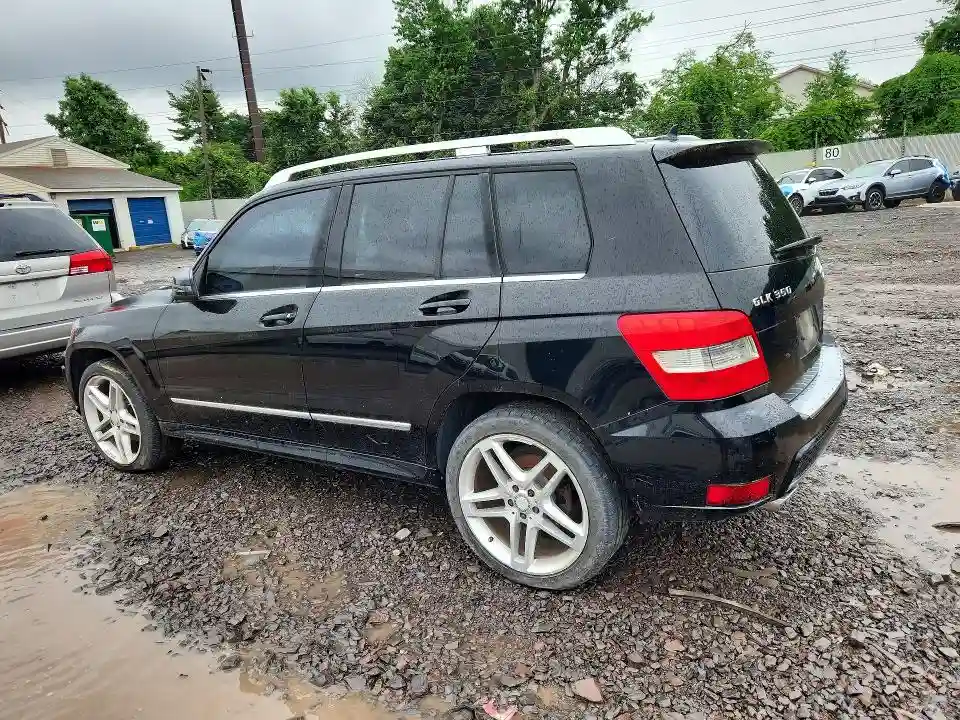 WDCGG8HB7BF527915 2011 MERCEDES-BENZ GLK-CLASS-1