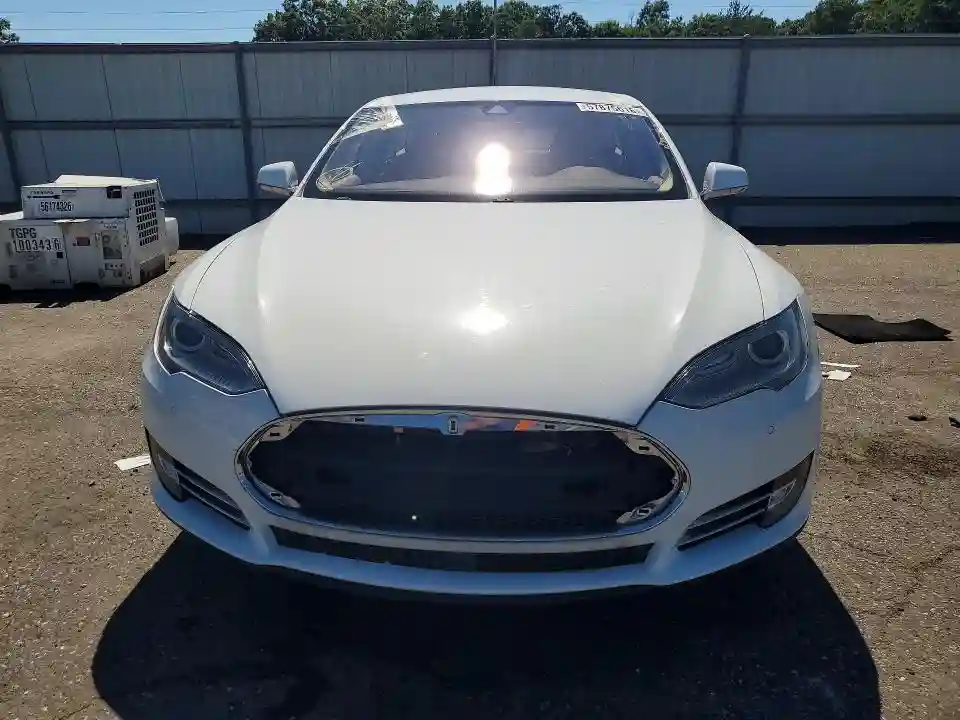 5YJSA1H1XEFP55657 2014 TESLA MODEL S-4
