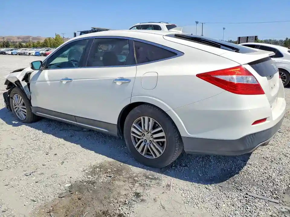 5J6TF3H34DL005390 2013 HONDA CROSSTOUR-1