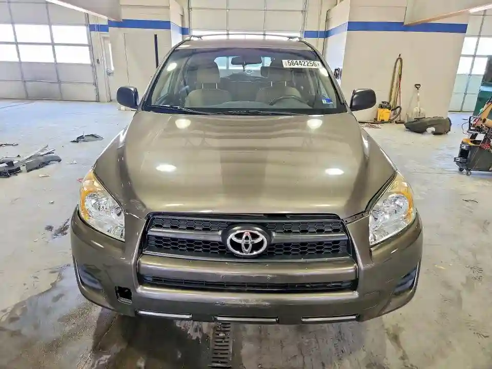 2T3ZF4DV9AW022627 2010 TOYOTA RAV4 BASE-4