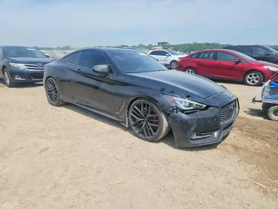 JN1EV7EK0HM364002 2017 INFINITI Q60-3