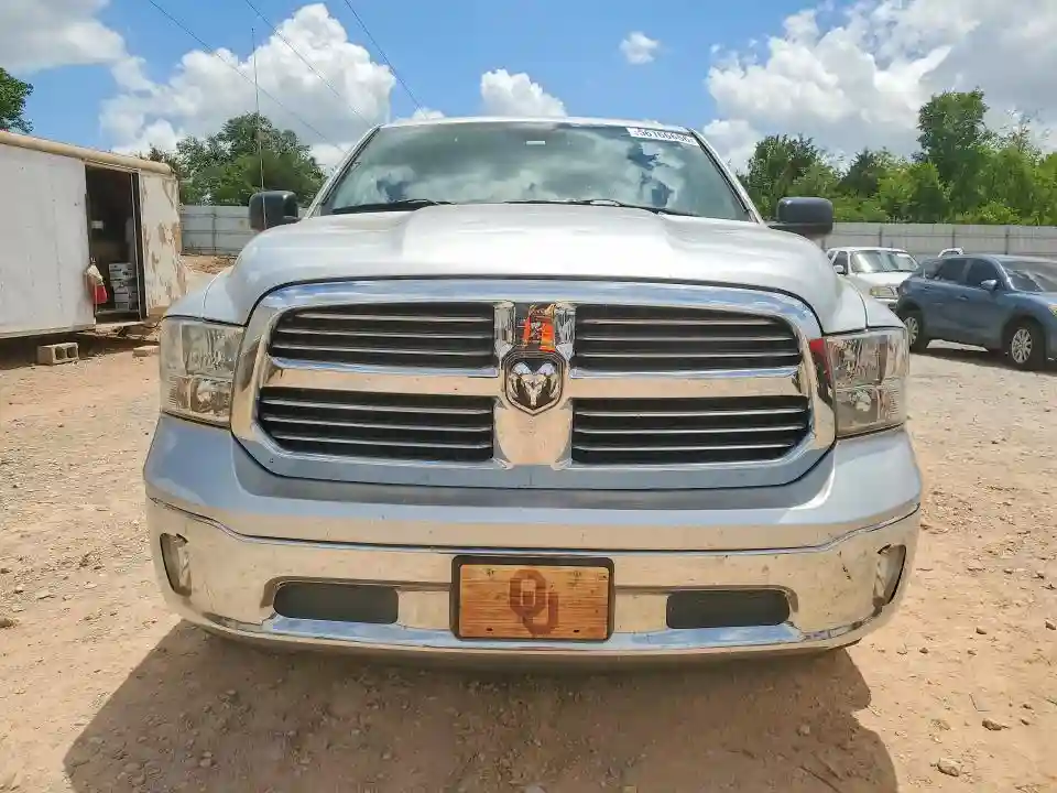 1C6RR6GTXFS569748 2015 RAM 1500-4